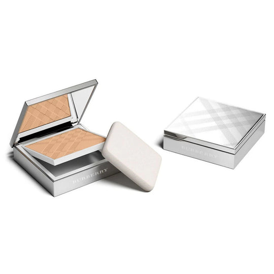 Burberry Bright Glow Foundation #10 Light Honey 0.28 oz / 8 ml (Tester)