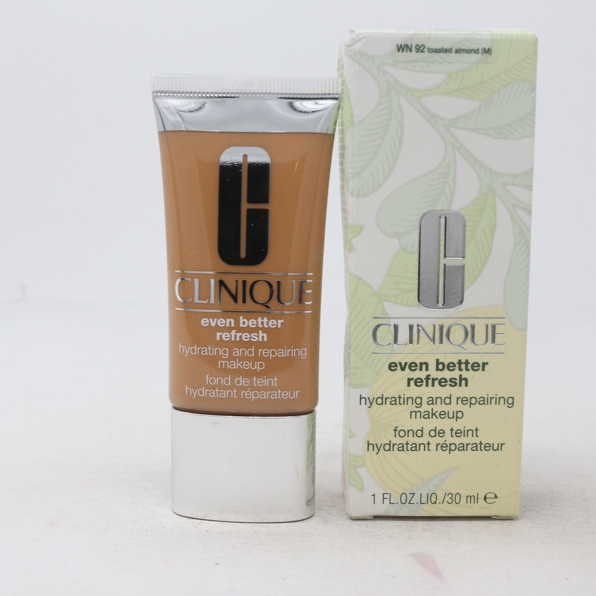 Clinique Even Better Refresh Foundation Wn 92 Toasted Almond For Men 1.0 Oz (30 Ml) K733210112