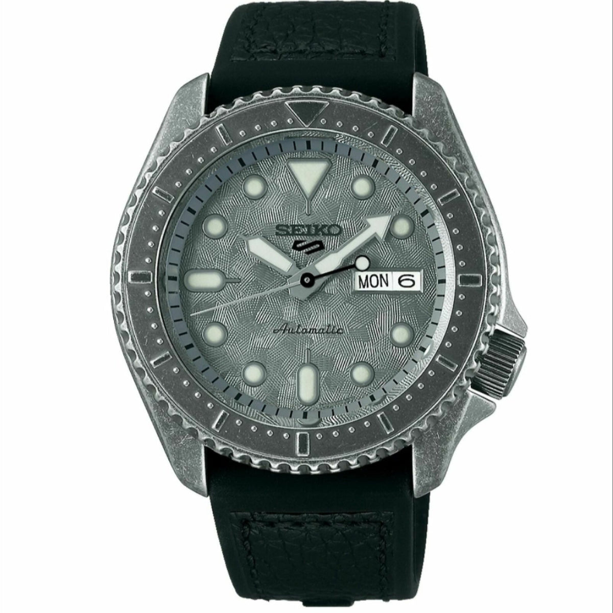 Seiko Men's SRPE79 5 Sports Black Leather Watch